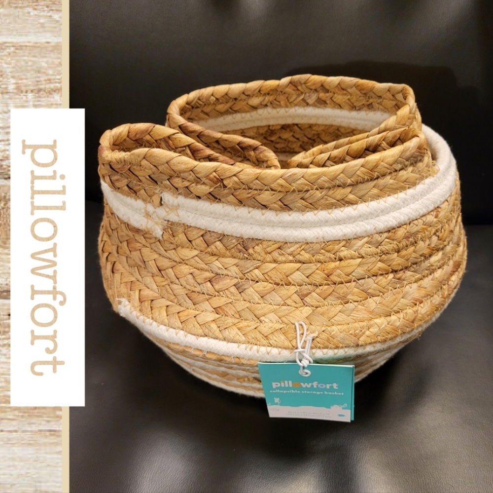 PILLOWFORT COLLAPSIBLE STORAGE BASKET